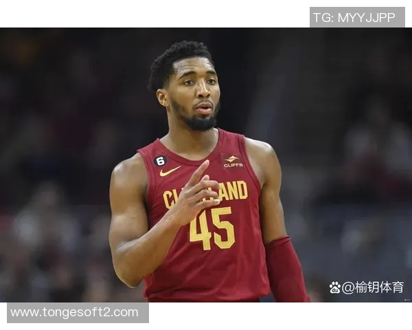 八卦爆料：米切尔被曝与明星传出绯闻